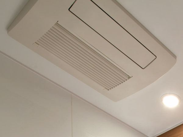 Bathing-wash room.  [TES hot-water bathroom heater dryer] Once you have the heating operation before bathing, Guests enjoy a comfortable bath time even cold season.