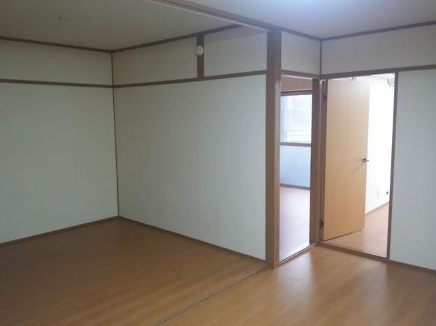 Shinagawa-ku, Tokyo Higashioi 2