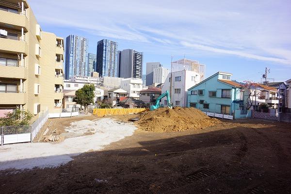 Local land photo. Local (12 May 2013) Shooting