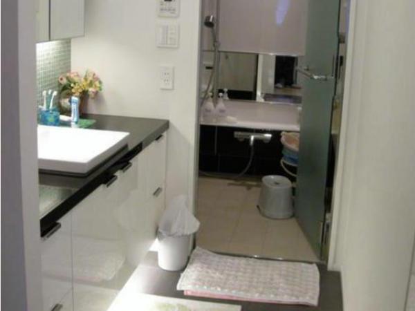 Bathroom. Management system good