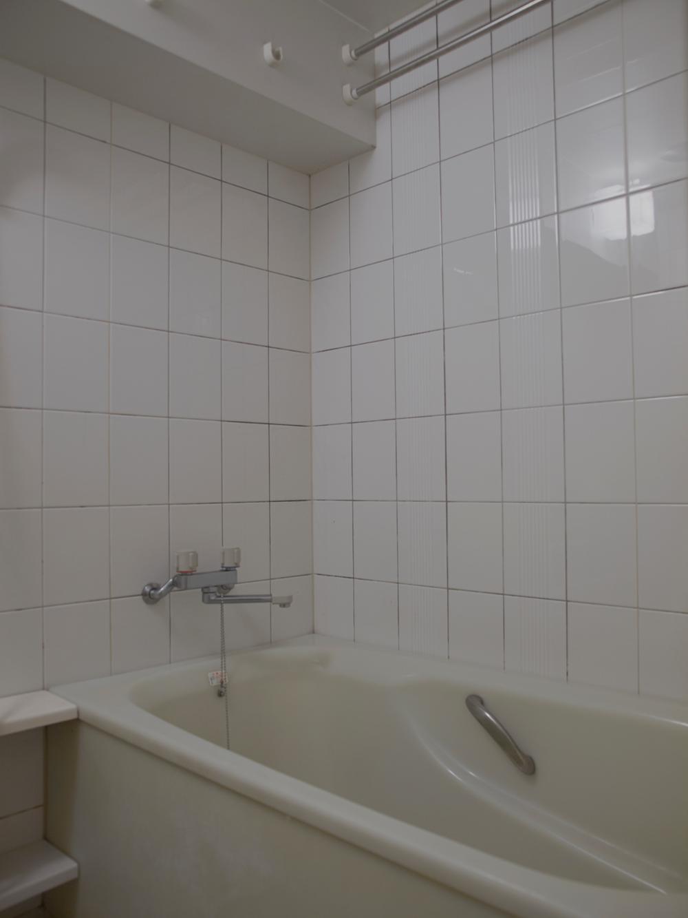Bathroom. It is with the bathroom dryer.