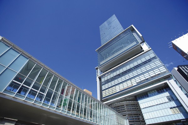 "Shibuya" 7 minutes Tokyu Meguro Line express use to the station, Transfer to the JR Yamanote Line (outer loop) from Meguro Station