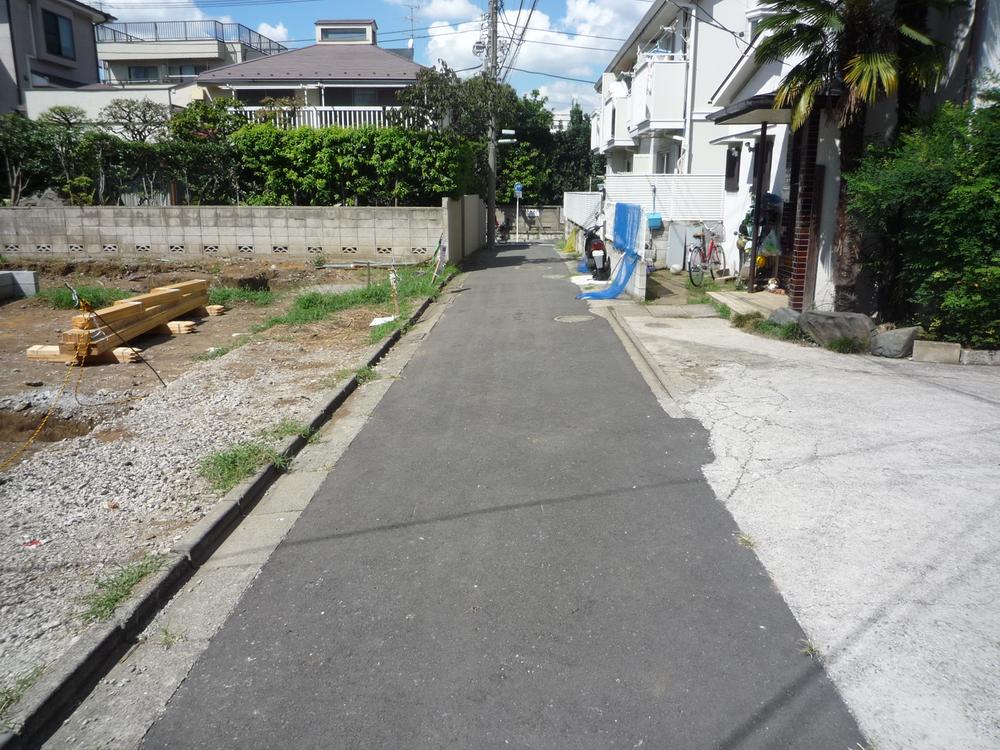 Local photos, including front road. Local (September 2013) Shooting