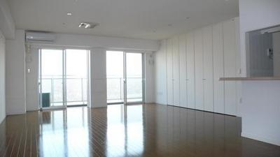 Living and room. Reference is a picture