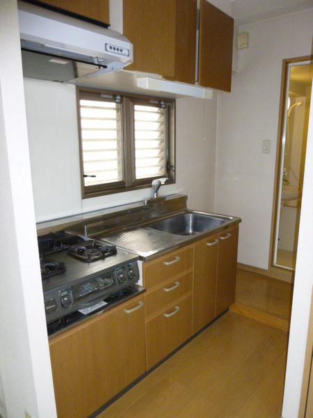 Other. Gasukitchin two-necked installation Allowed