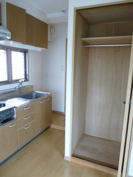 Receipt. Closet of the hammer