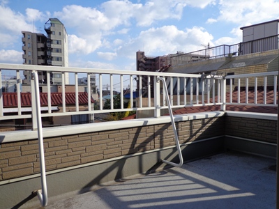 Balcony. It will be in the southeast direction.