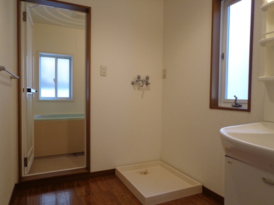 Washroom. It will wash room.