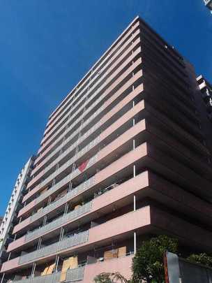 Local appearance photo. Exterior (1)