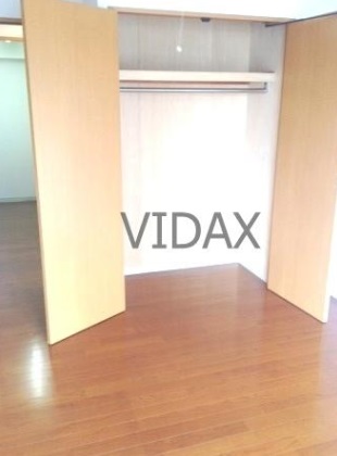 Other common areas. Mansion entrance