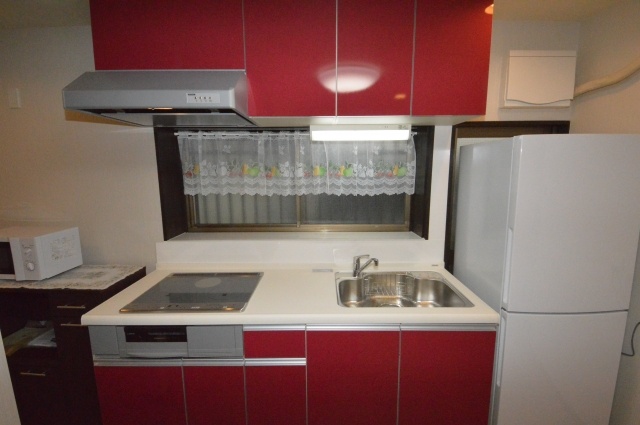 Kitchen. Communal area