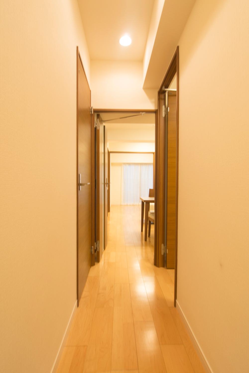 Other introspection. Indoor (11 May 2013) Shooting