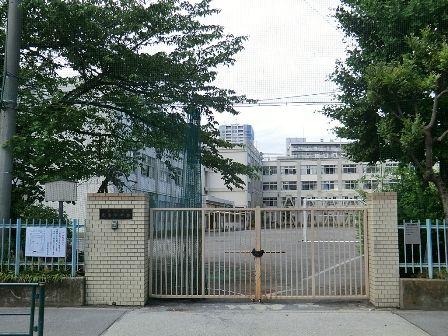Streets around. ~ Enhancement of the surrounding environment ~ Shinagawa Ward Tokai Junior High School