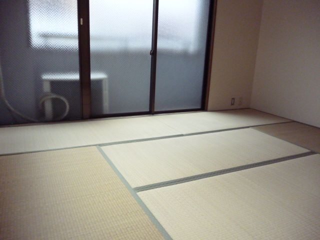 Living and room. Japanese-style room 6 quires ☆
