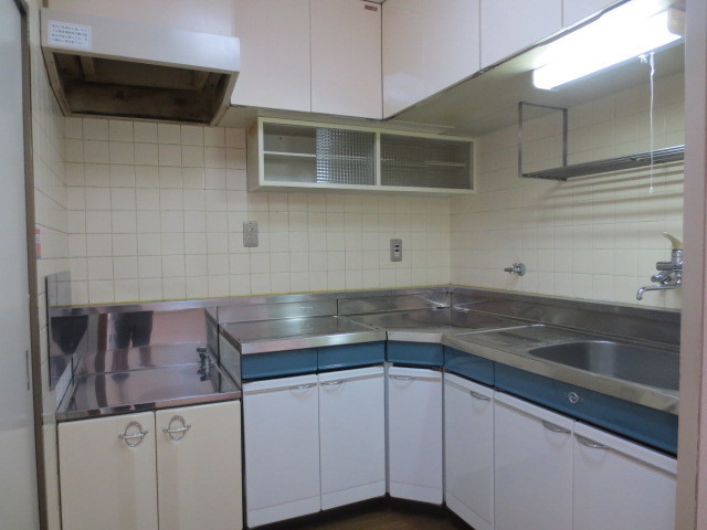Kitchen. Kitchen