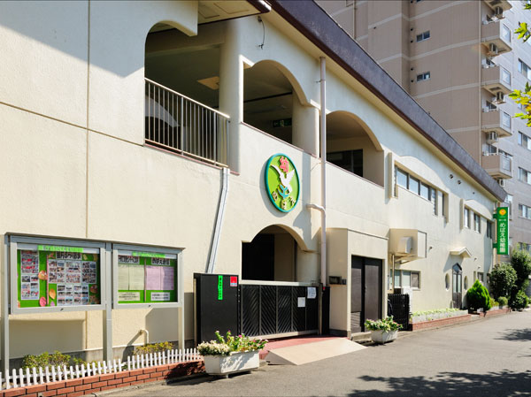 Surrounding environment. Suzugamori sprout kindergarten (about 600m)