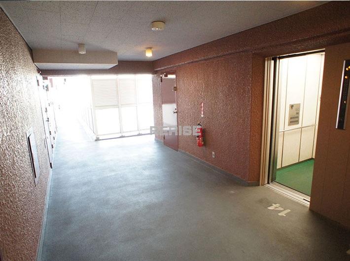 Other common areas. elevator hall