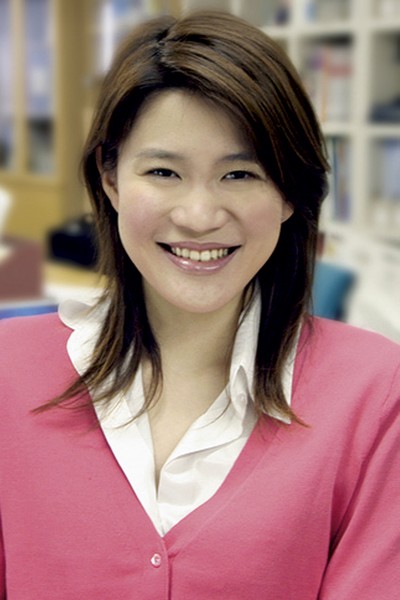  [Education director] Nanako Ishido / NPO corporation CANVAS President Tokyo University graduation. 2002 children's participatory creativity ・ Nationwide dissemination of expressive activity ・ Founded the NPO corporation to promote the international exchange. Work on the development and dissemination of children's workshops in cooperation with artists and companies