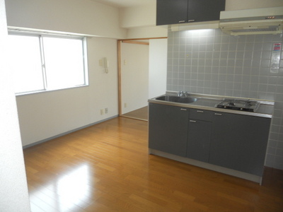 Other room space. room