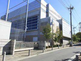 Surrounding environment. Municipal Ebara fifth junior high school (about 300m, 4-minute walk)