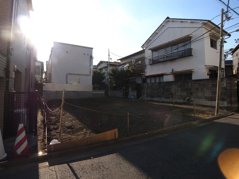 Local land photo. Local (12 May 2013) Shooting