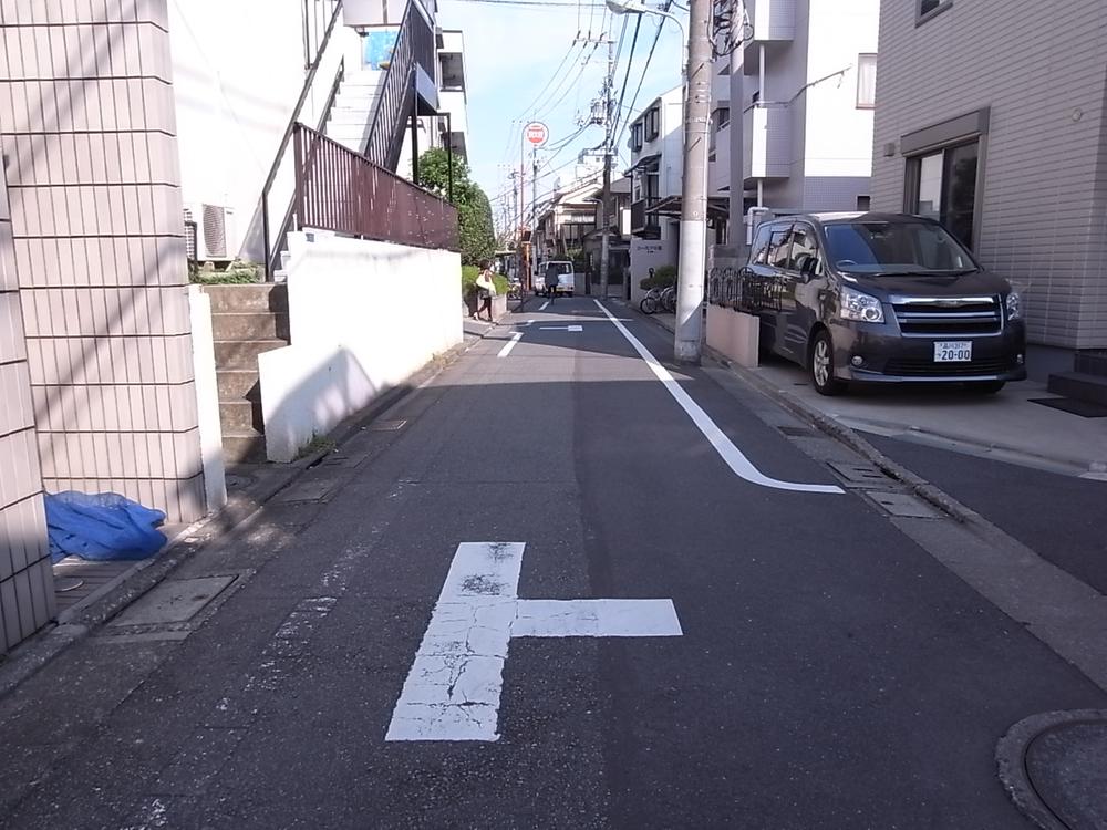 Local photos, including front road. Local (11 May 2013) Shooting Frontal road