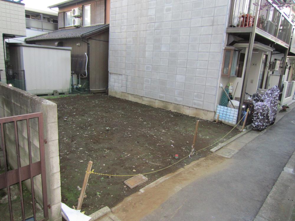 Local photos, including front road