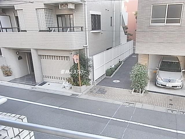 View photos from the dwelling unit. View from local