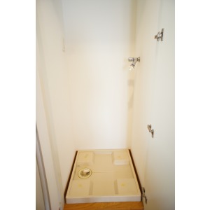 Entrance. Entrance, Corridor