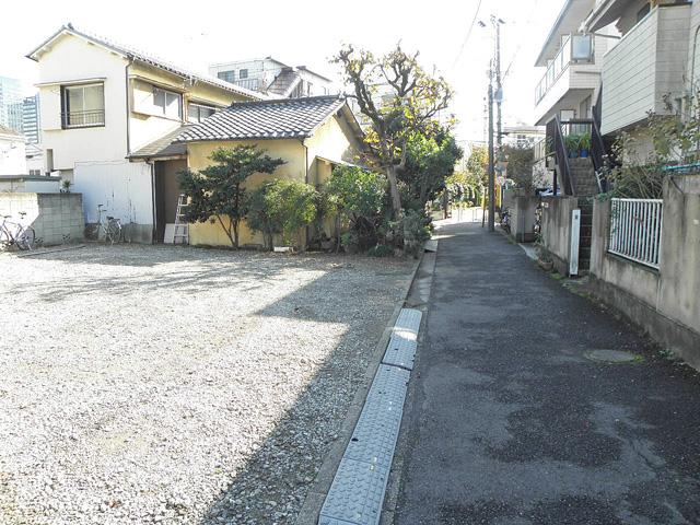 Local photos, including front road