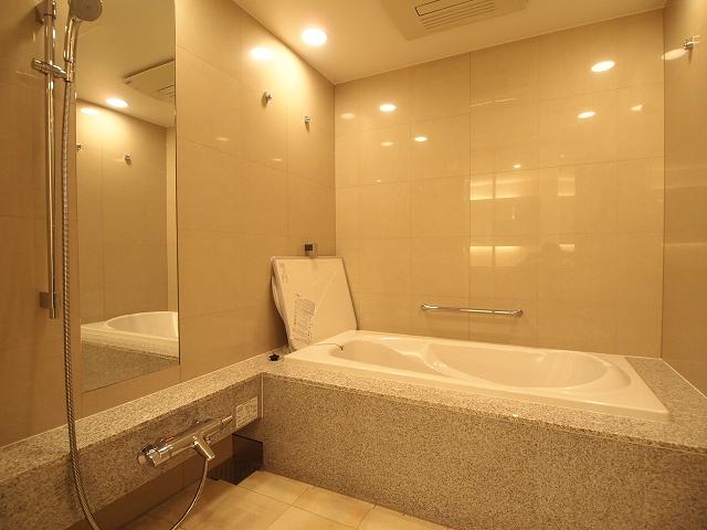 Bath. Add 焚給 hot water: Coach of 1 pyeong size, With bathroom heating dryer.