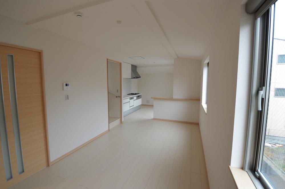 Living. Indoor (11 May 2013) Shooting