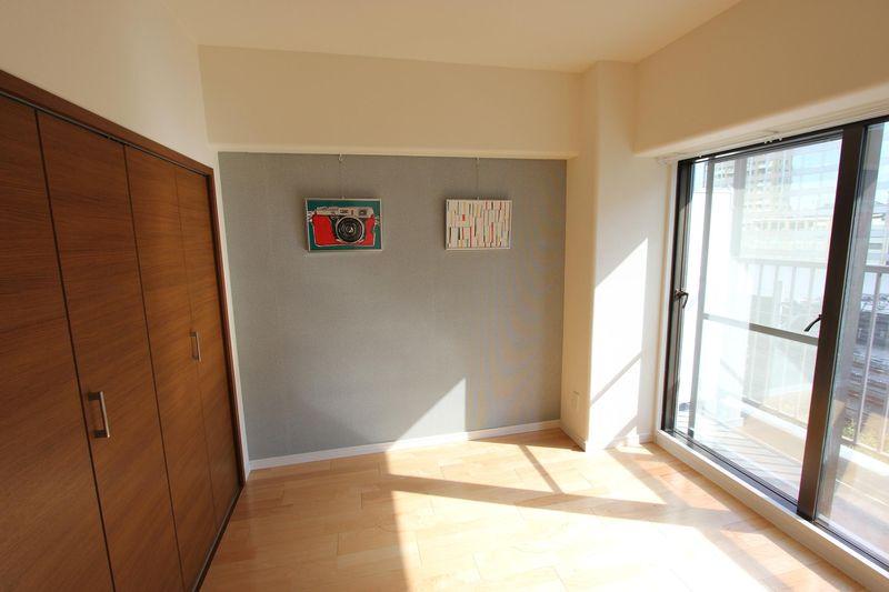 Non-living room. Western-style 3 (about 5.5 tatami mats)