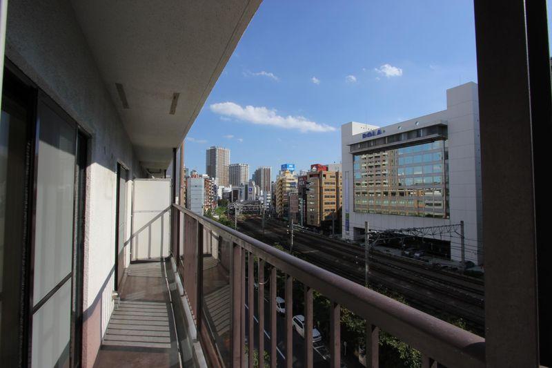 Balcony. Balcony view (south)