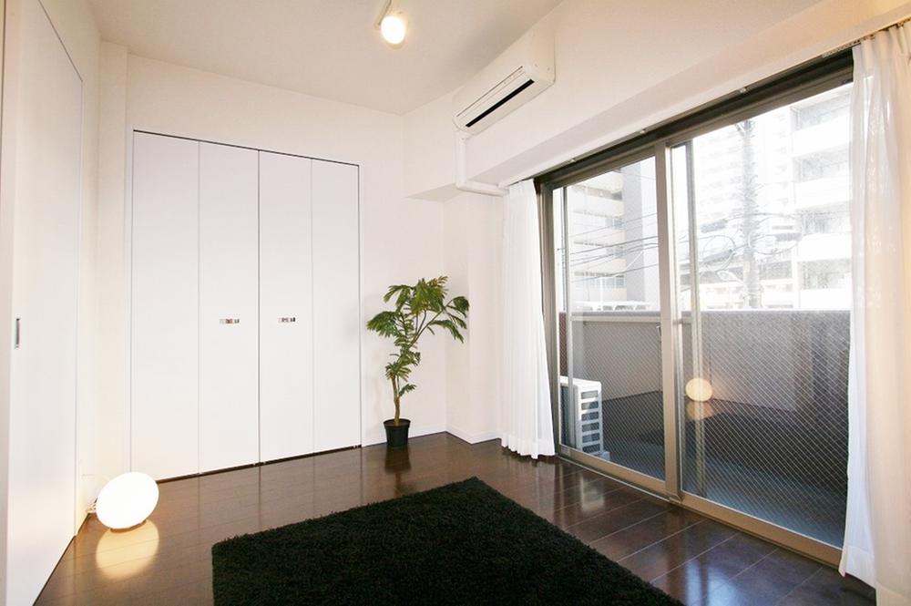 Non-living room. The window is large open