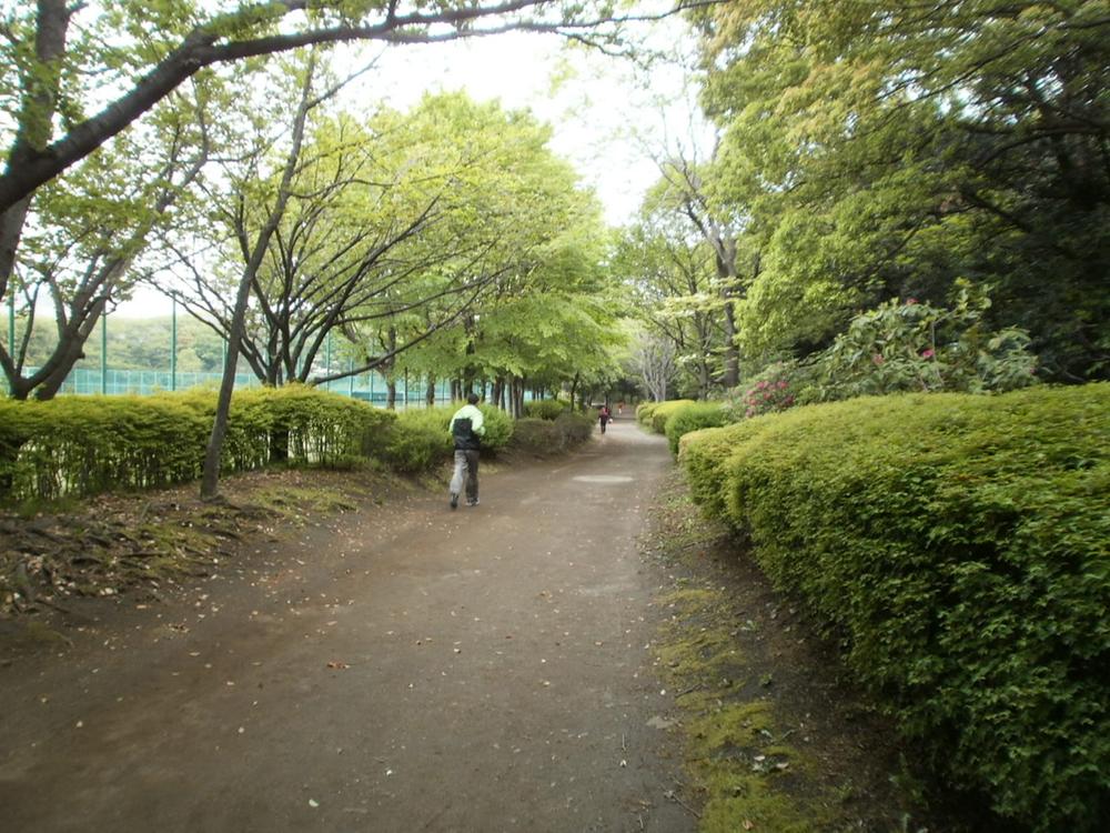 Adjacent residents park