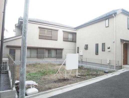 Local photos, including front road