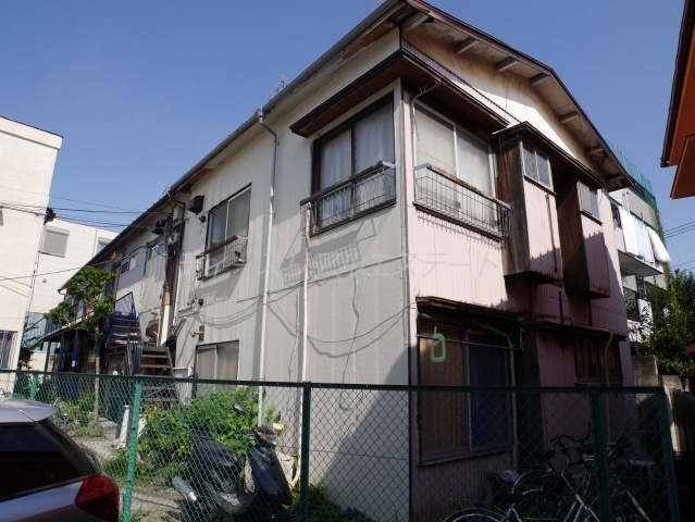 Living and room. appearance