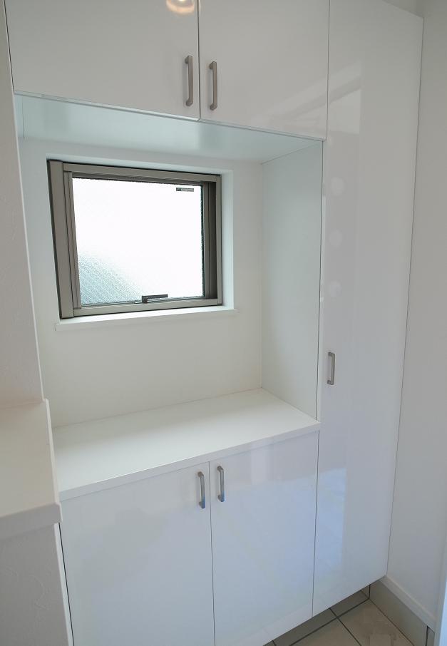 Same specifications photos (Other introspection). Shoe box construction cases