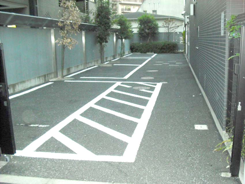 Parking lot