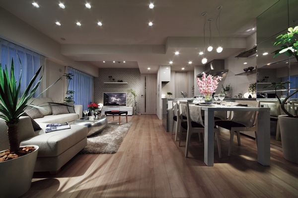 Other. LDK two-sided lighting that achieves a family space of relaxation. Adopt a comfortable floor heating on the floor using a good wide flooring textured. Also fully equipped including water around, such as a high-performance system Kitchen ・ Specifications also attract the eye (A type model room ・ Sale settled)