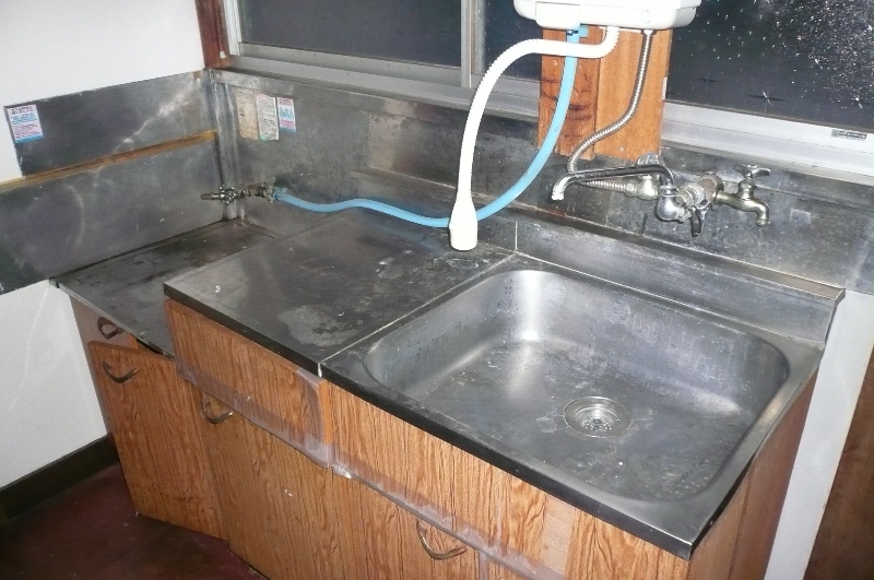 Kitchen. Easy cooking in the two-burner stove