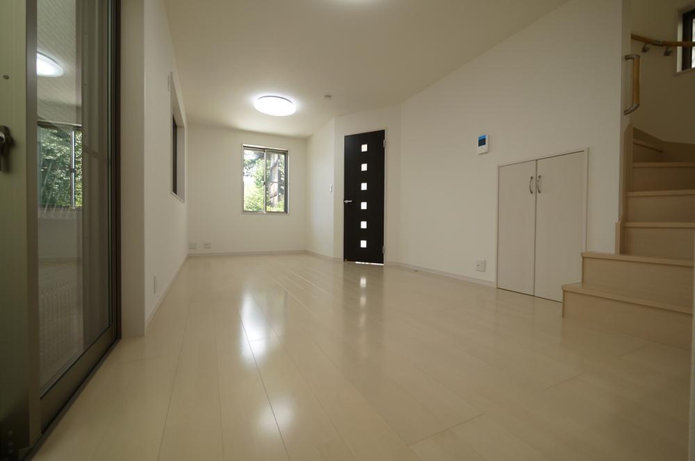 Living. Indoor (September 2013) Shooting