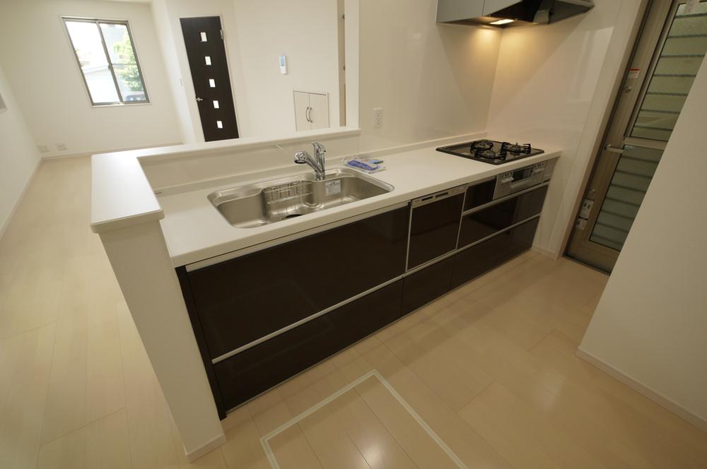 Kitchen. Indoor (September 2013) Shooting