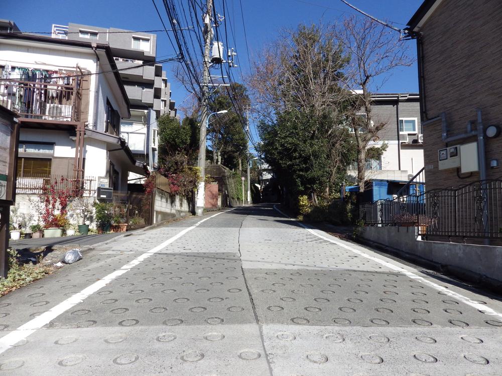 Streets around. 30m to near