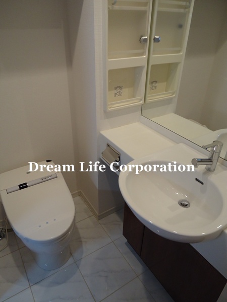 Washroom.  ※ In fact the we use the photos in the same building may be different.