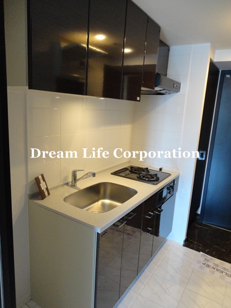Kitchen.  ※ In fact the we use the photos in the same building may be different.