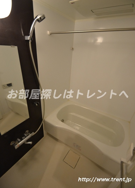 Bath. It is a reference photo of the second floor of 1LDK type of the same building.