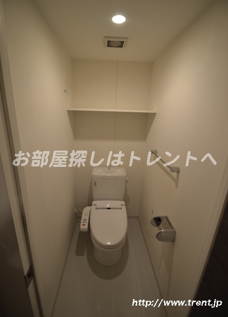 Toilet. It is a reference photo of the second floor of 1LDK type of the same building.