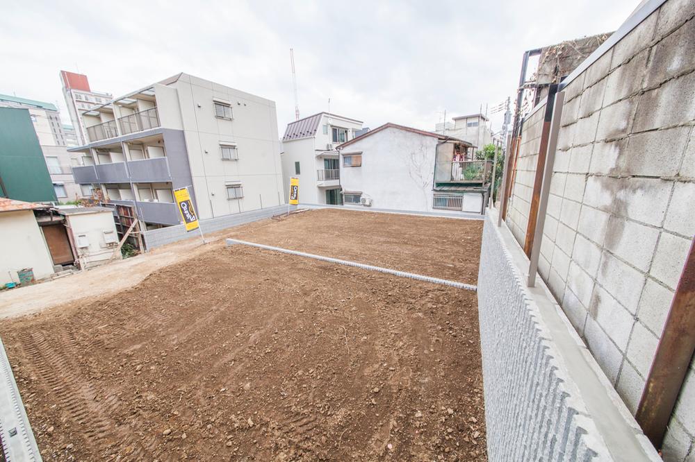 Local appearance photo